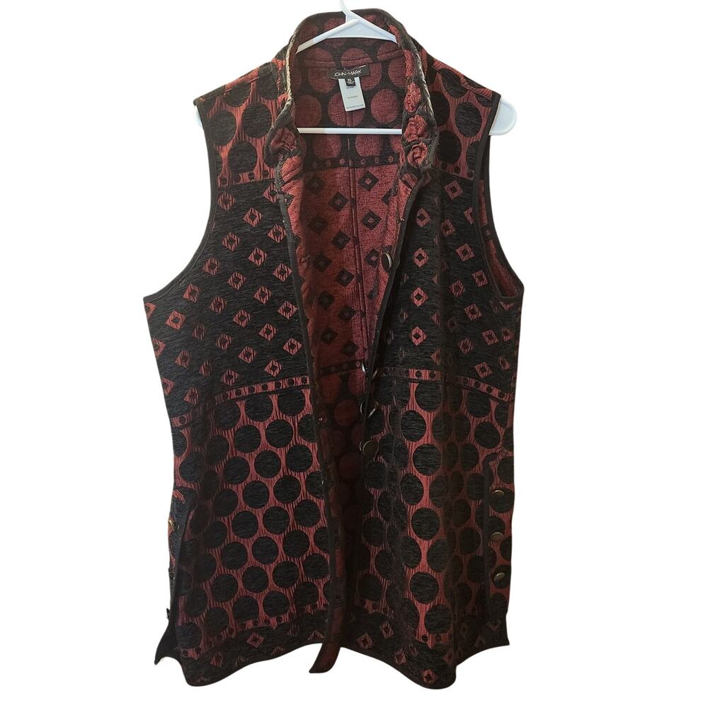 John Mark Women's Polka Dot Diamond Pattern Reversible Vest Red Black Size XL
